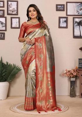 Multi Color Jacquard Weaving Banarasi Silk Saree Set