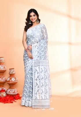 Pebble Grey Jamdani Cotton Blend Saree Set