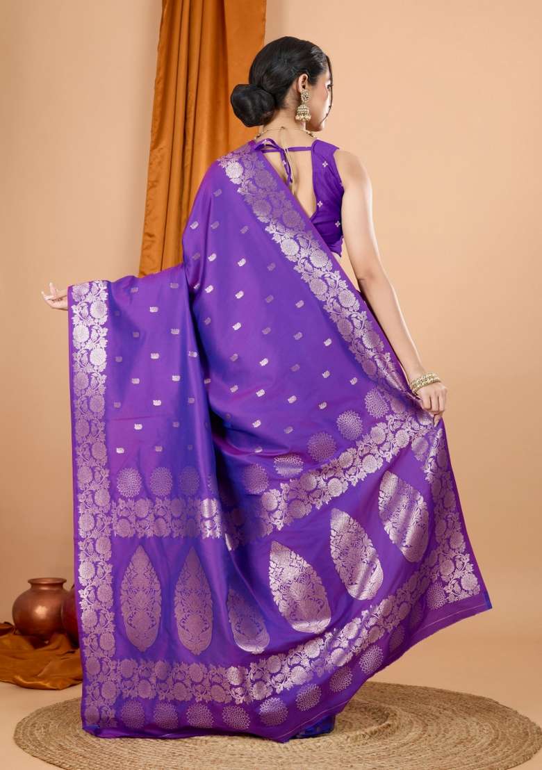 Lavender Zari Woven Silk Blend Saree Set for Diwali and Festive Wear - Indya