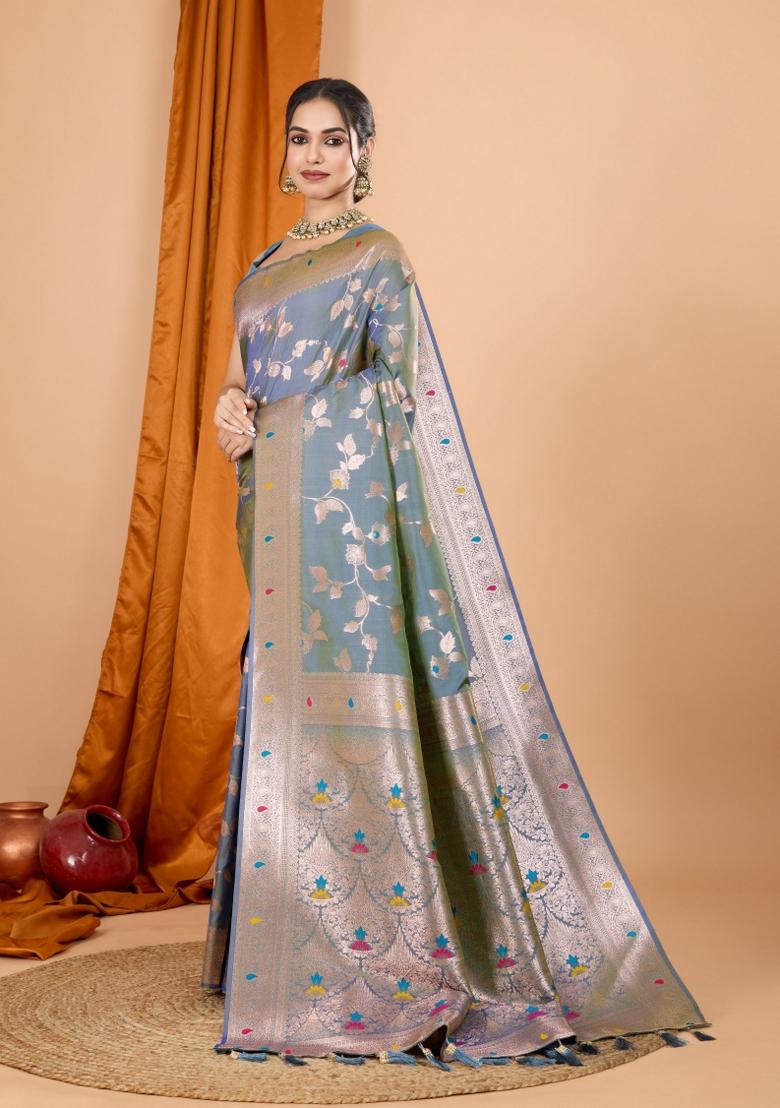 Grey Zari Woven Silk Blend Saree Set