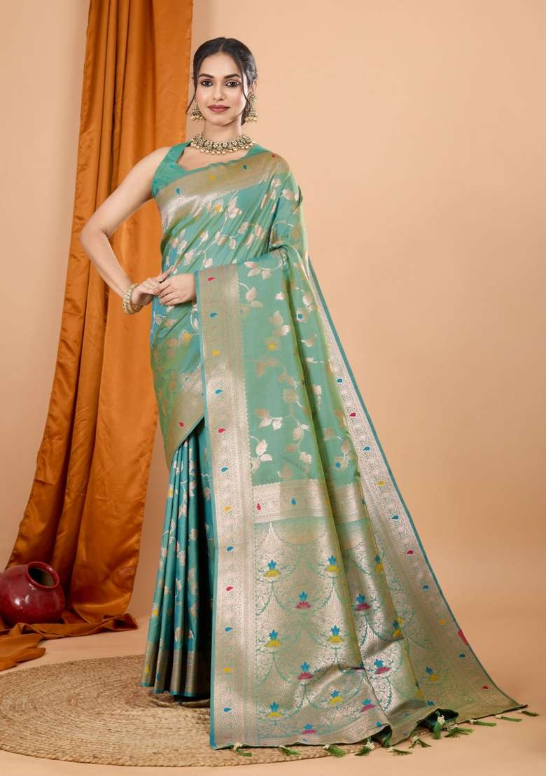 Green Zari Woven Silk Blend Saree Set - Indya