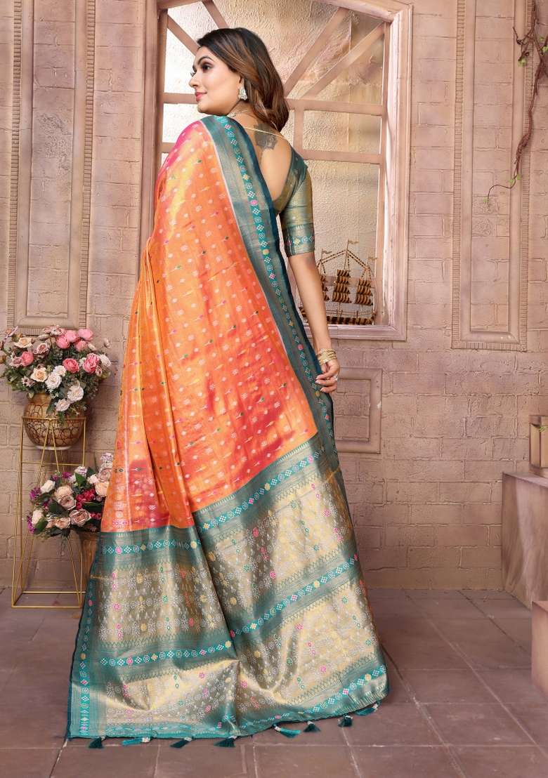 Green Zari Woven Silk Blend Saree Set for Diwali | Wedding & Festive Wear - Indya