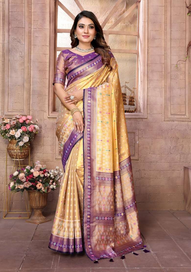 Lavender Zari Woven Silk Blend Saree Set for Diwali | Wedding & Festive Wear - Indya