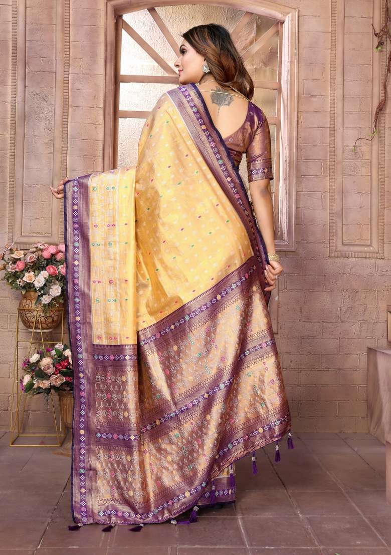 Lavender Zari Woven Silk Blend Saree Set for Diwali | Wedding & Festive Wear - Indya