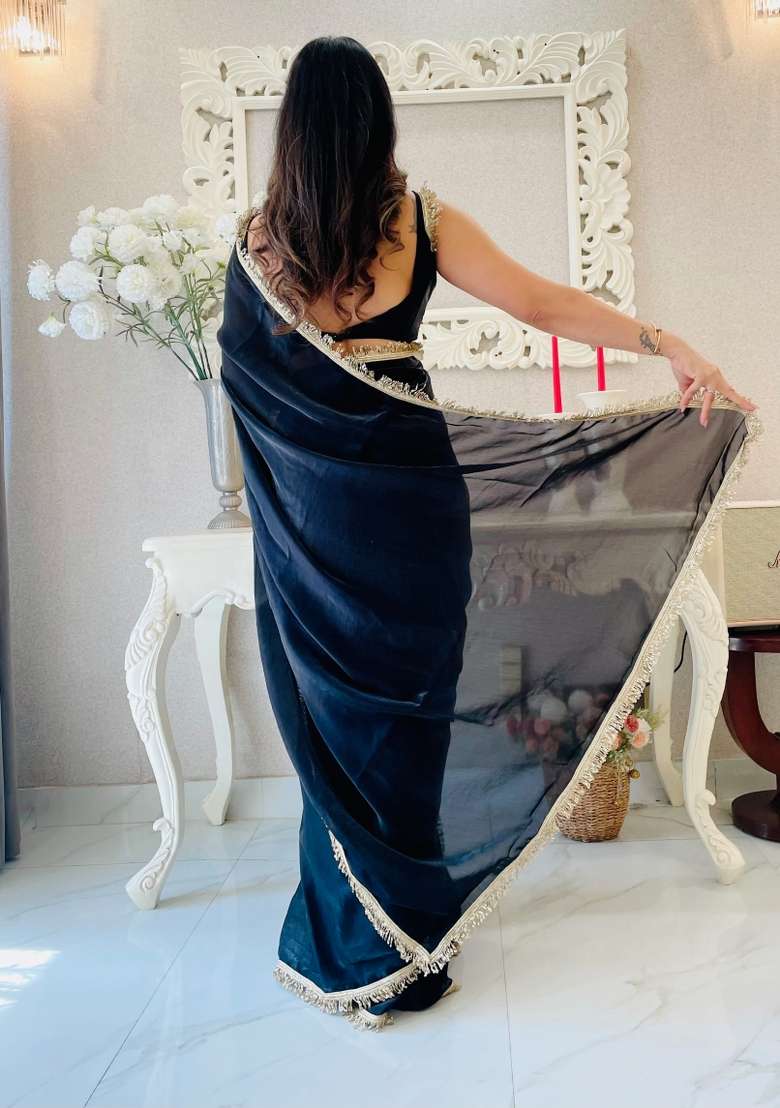 Black Abstract Print Art Silk Saree Set - Indya