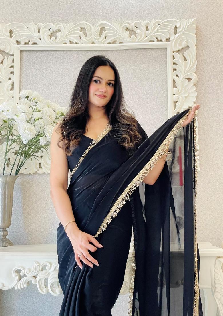 Black Abstract Print Art Silk Saree Set