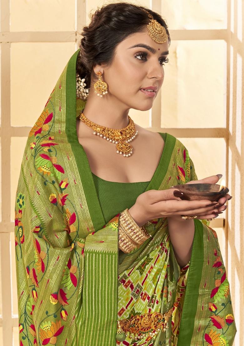 Green Abstract Print Silk Blend Saree Set