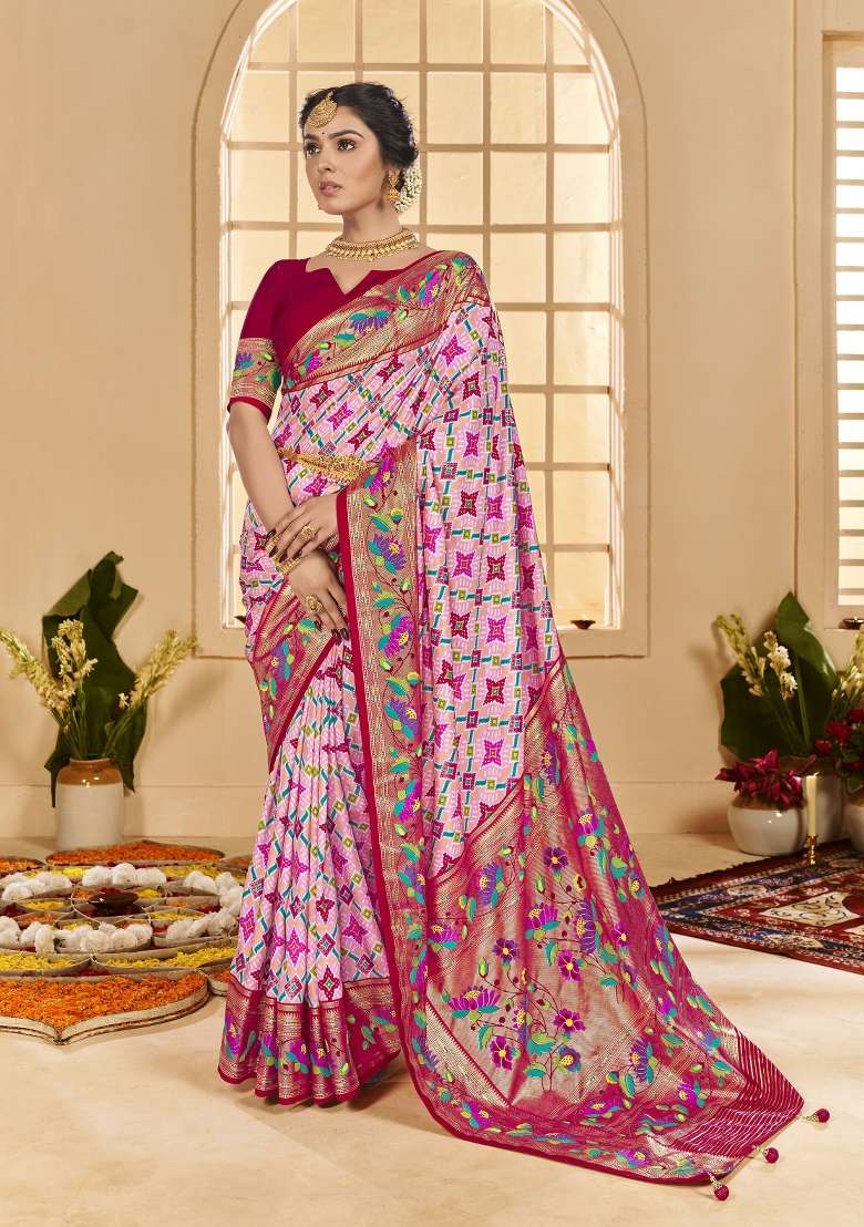 Pink Abstract Print Silk Blend Saree Set - Indya