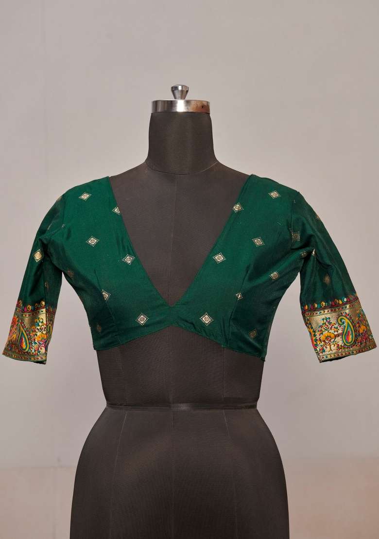 Green Abstract Print Silk Blend Saree Set - Indya