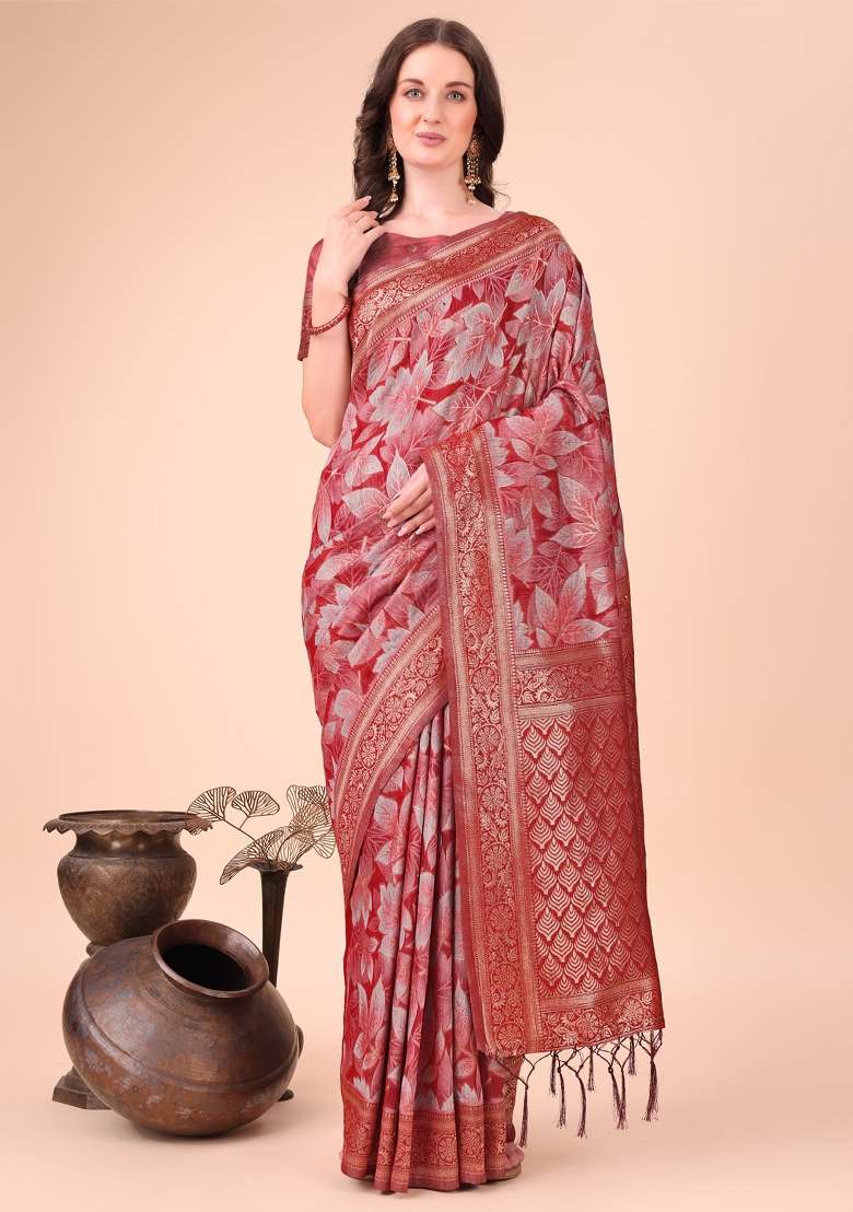 Red Floral Print Cotton Blend Saree Set - Indya