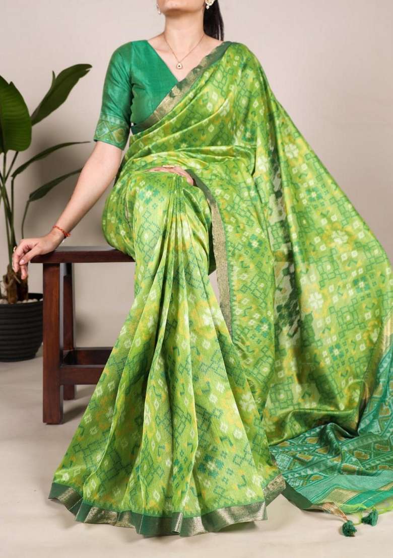 Green Bandhani Print Art Silk Saree Set - Indya