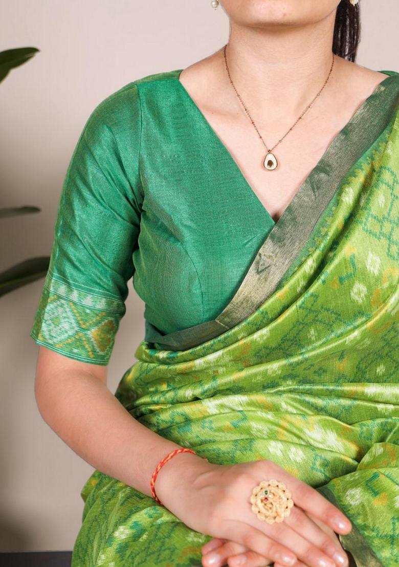 Green Bandhani Print Art Silk Saree Set