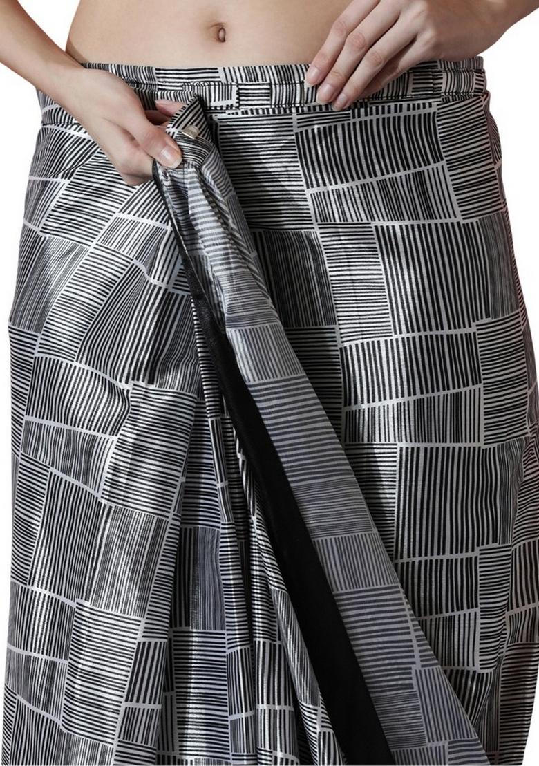 Black Abstract Print Art Silk Saree Set