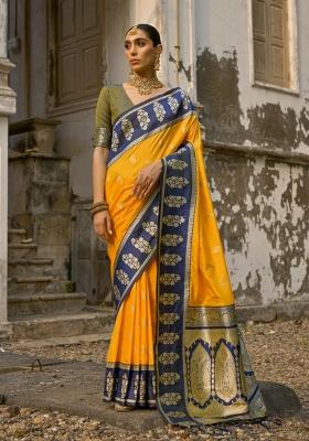 Green Zari Woven Silk Blend Saree Set