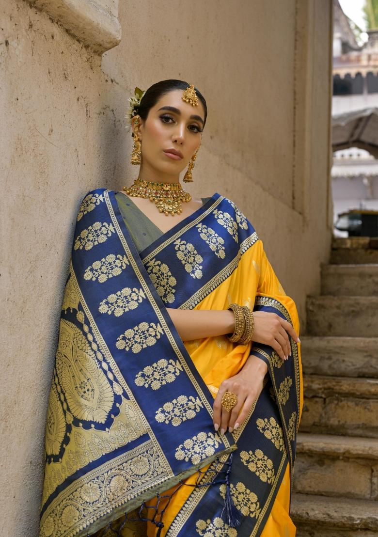 Green Zari Woven Silk Blend Saree Set