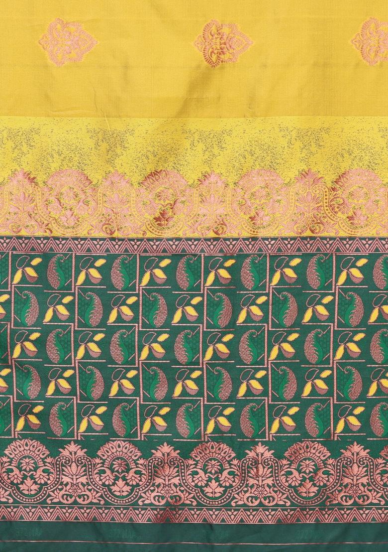 Green Weaving Silk Blend Saree Set With Blouse