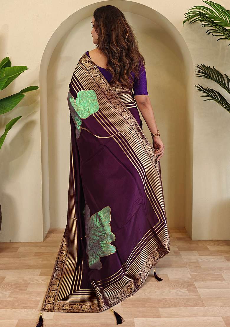 Wine Flower Weaving Munga Silk Saree Saree Set With Blouse - Indya