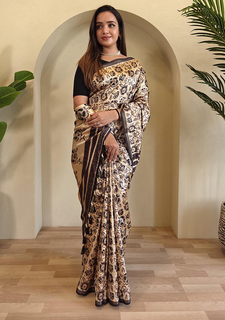 Cream Digital Print Pure Dola Viscose Saree Set With Blouse