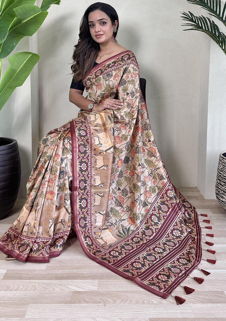 Cream Digital Print Pure Dola Viscose Saree Set With Blouse