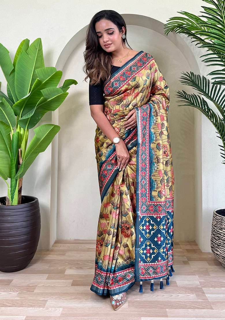 Chiku Brown Digital Print Pure Dola Viscose Saree Set With Blouse - Indya