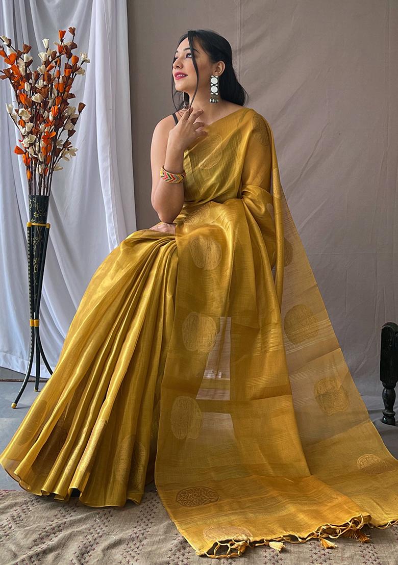 Cream Pure Zari Weaving Work Pure Tissus Silk Saree Set With Blouse