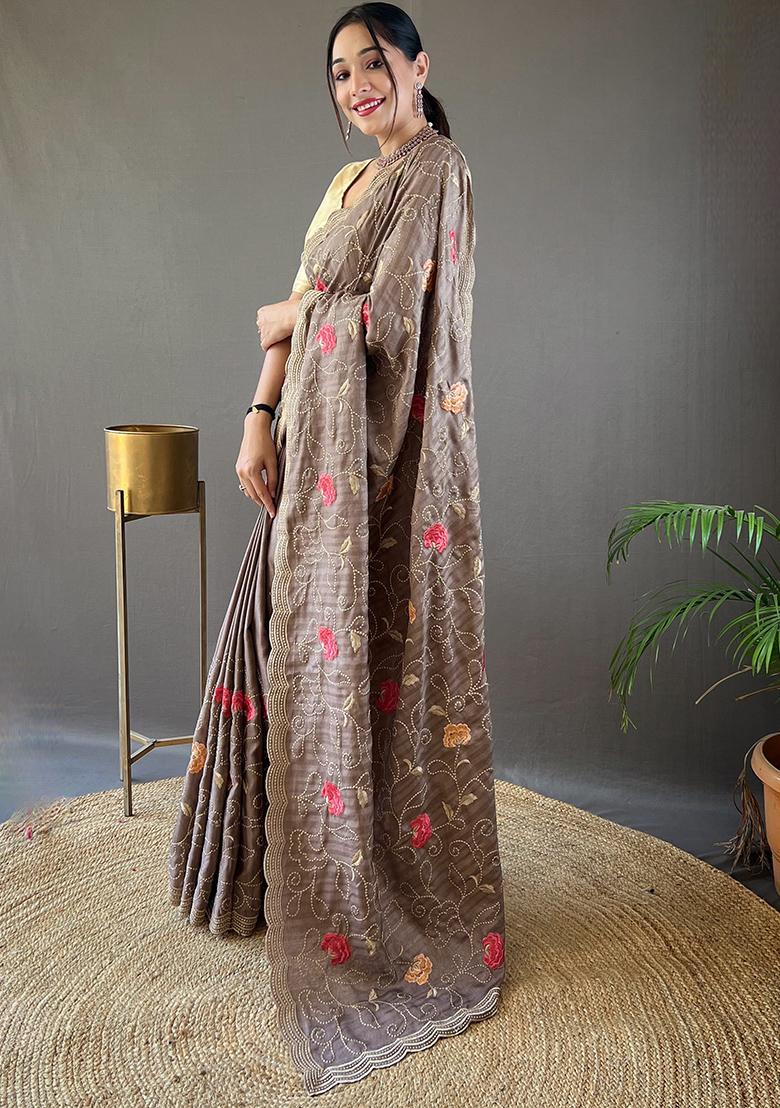 Grey Embroidered Pure Tussar Silk Saree Set With Blouse