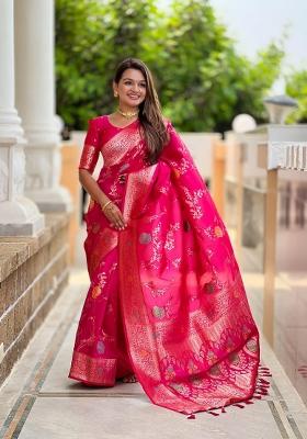 Pink Solid Silk Saree