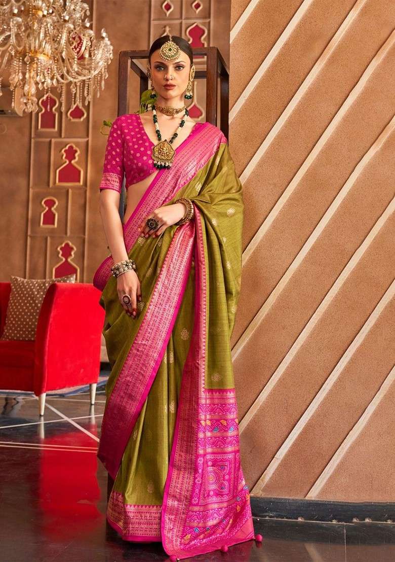 Green Embroidered Poly Blend Saree Set With Blouse - Indya