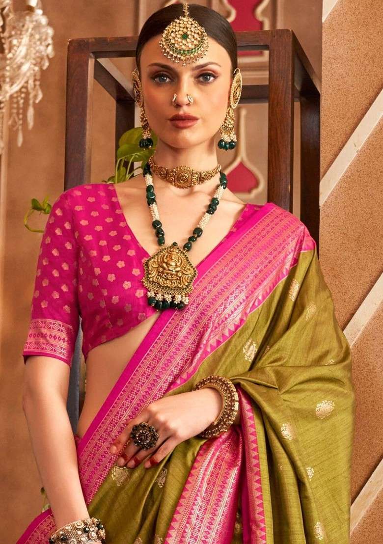 Green Embroidered Poly Blend Saree Set With Blouse - Indya