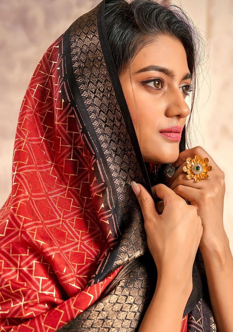 Red Printed Poly Blend Saree Set With Blouse