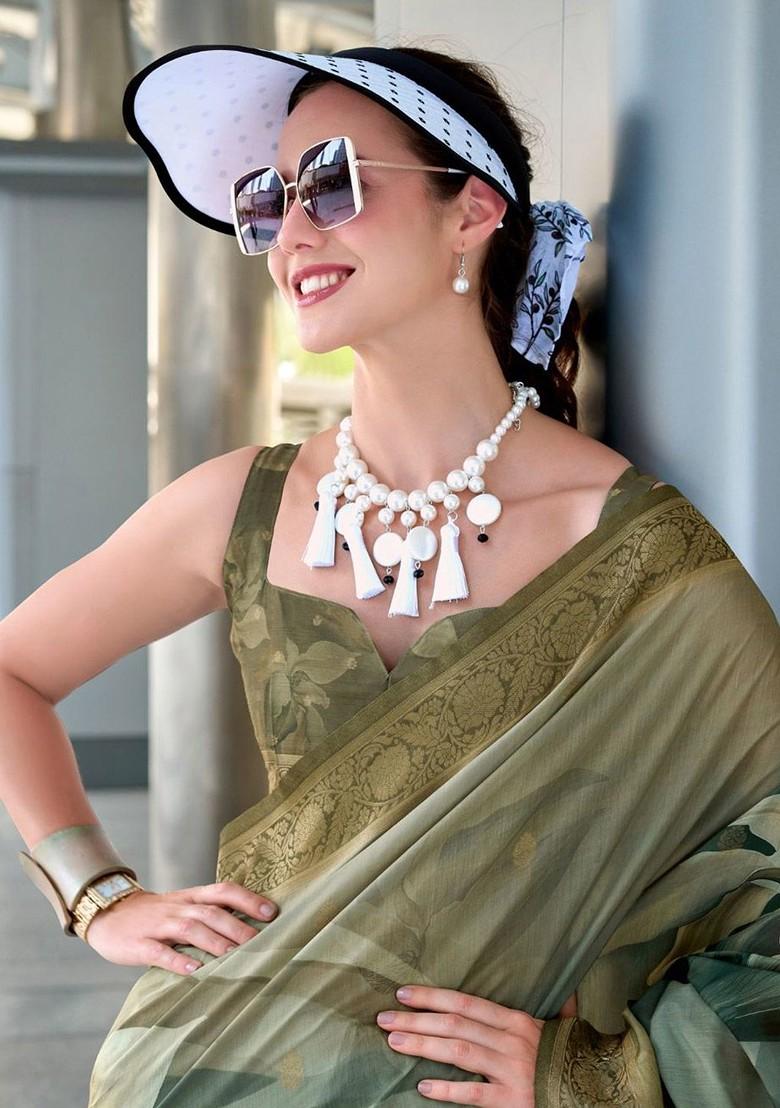 Green Woven Design Poly Blend Saree Set With Blouse