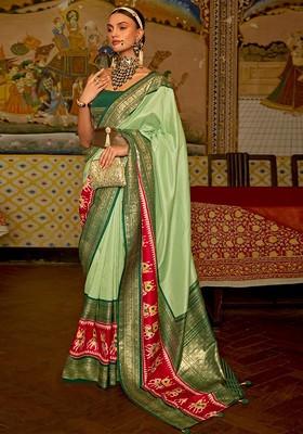 Green Embroidered Poly Blend Saree Set With Blouse