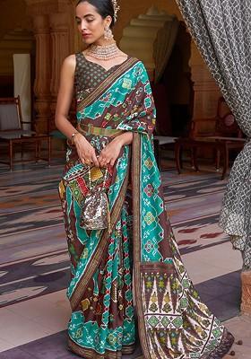 Blue Embroidered Poly Blend Saree Set With Blouse
