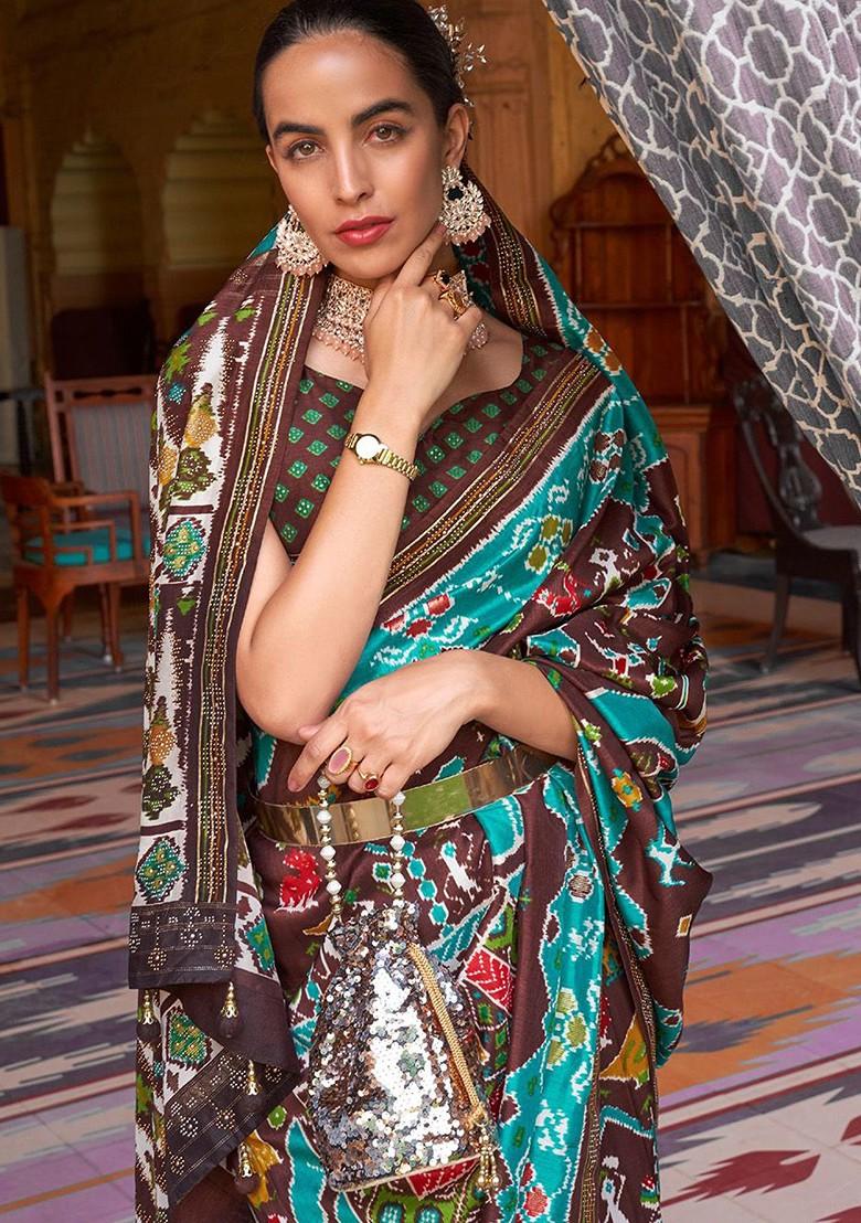 Blue Embroidered Poly Blend Saree Set With Blouse