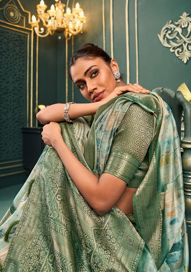 Green Embroidered Poly Blend Saree Set With Blouse