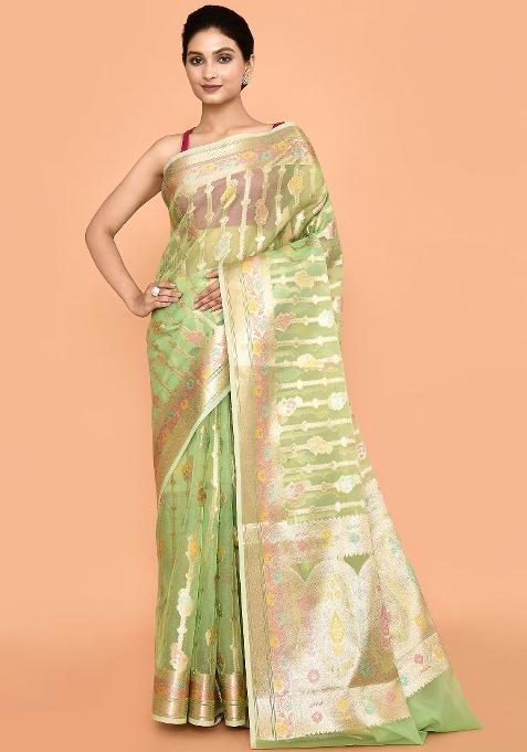 Gold Embroidererd Banarsi Silk Saree Set