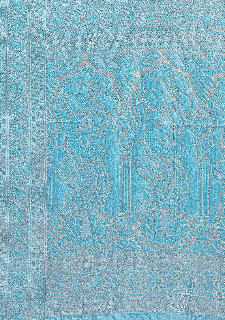 Cream And Sky Blue Zari Work Banarasi Silk Saree Set