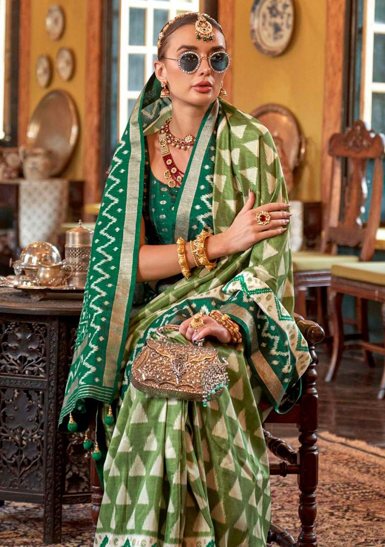 Green Printed Georgette Saree Set