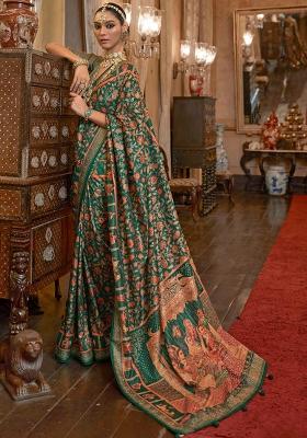 Green Printed Georgette Saree Set