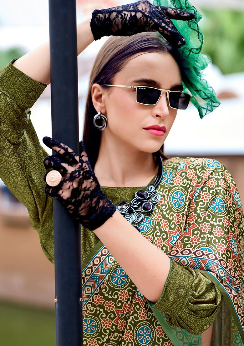 Mehendi Green Digital Print Silk Saree set