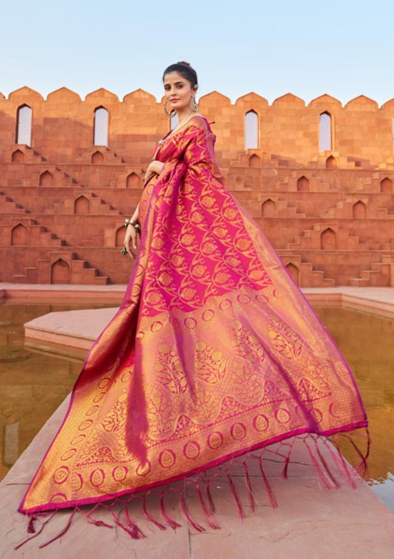 Pink Solid Silk Blend Saree Set