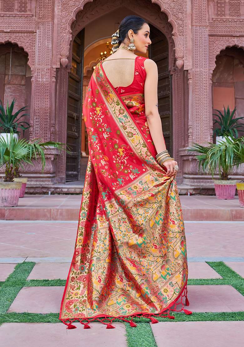 Red Solid Silk Blend Saree Set for Diwali and Festive Wear - Indya