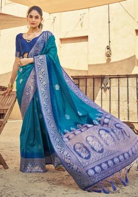 Firozi Blue Solid Silk Saree Set