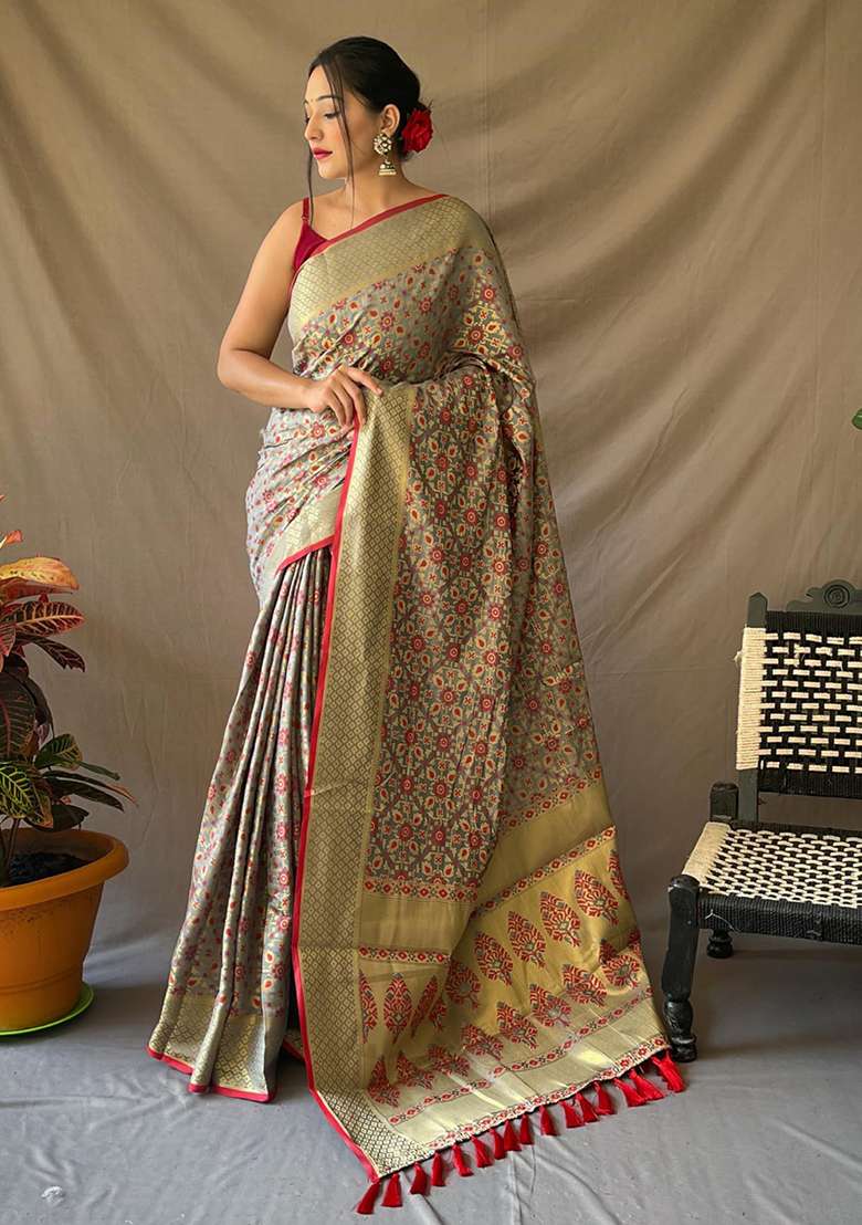 Grey Solid Silk Blend Saree Set for Diwali | Wedding & Festive Wear - Indya