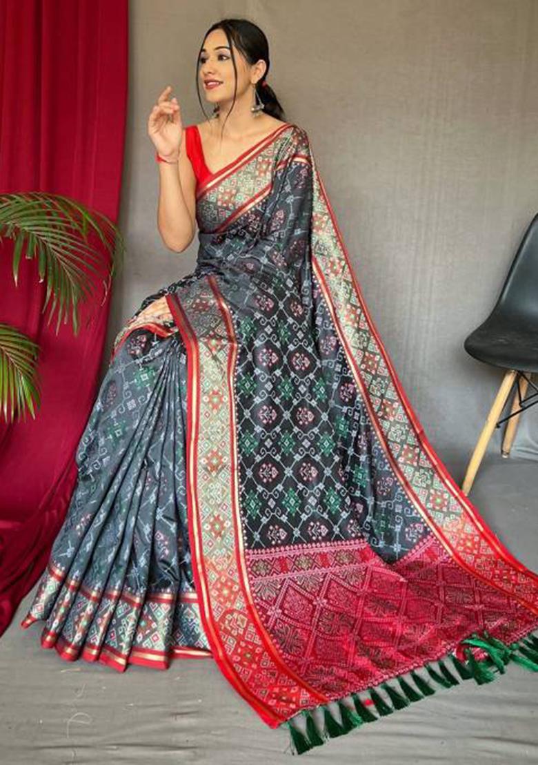 Black Solid Silk Blend Saree Set
