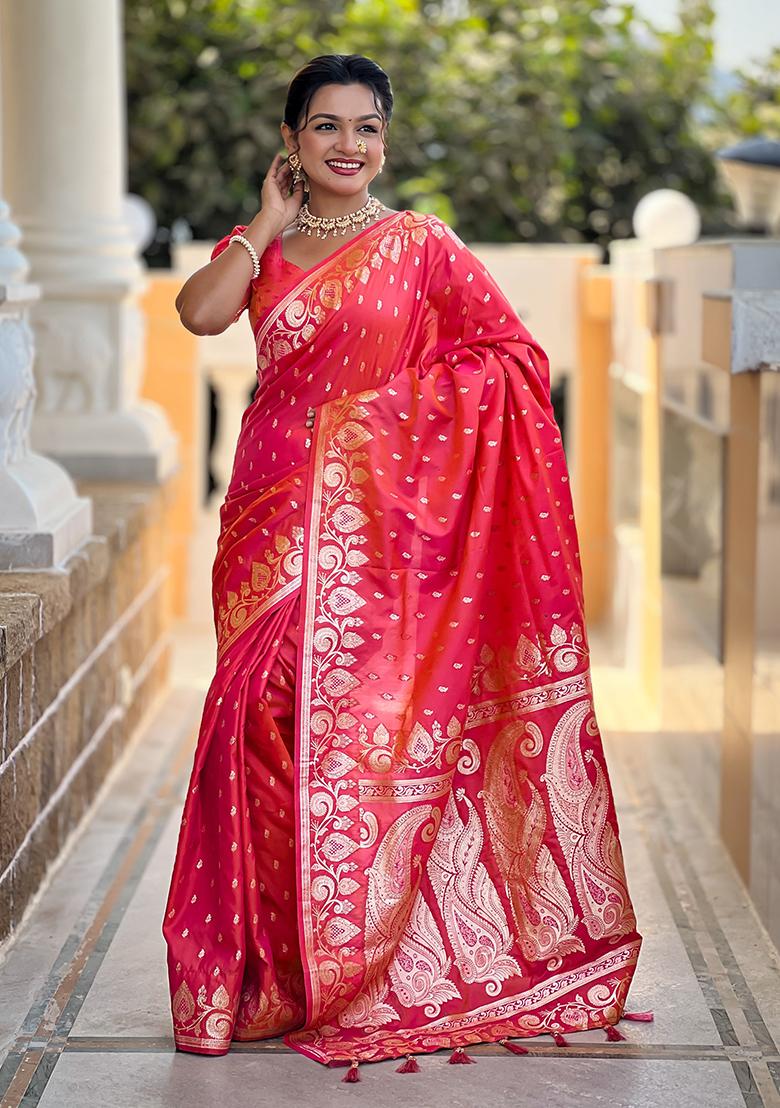 Gajari Pink Woven Banarasi Silk Saree Set