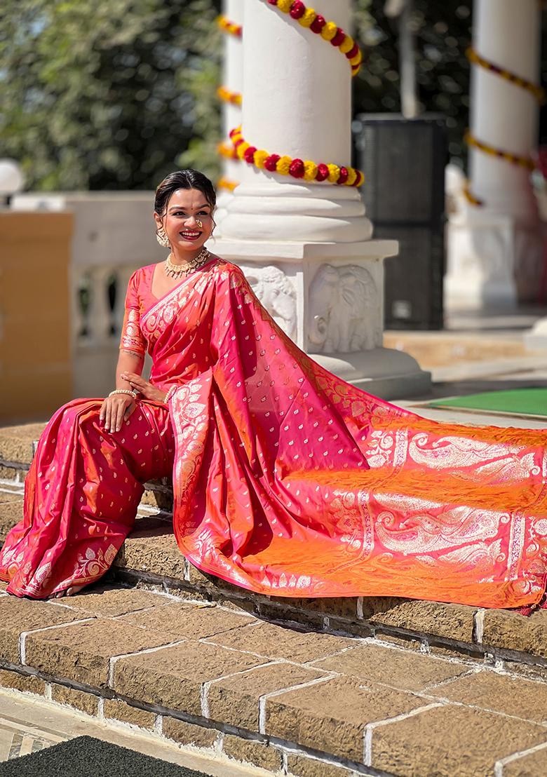 Gajari Pink Woven Banarasi Silk Saree Set