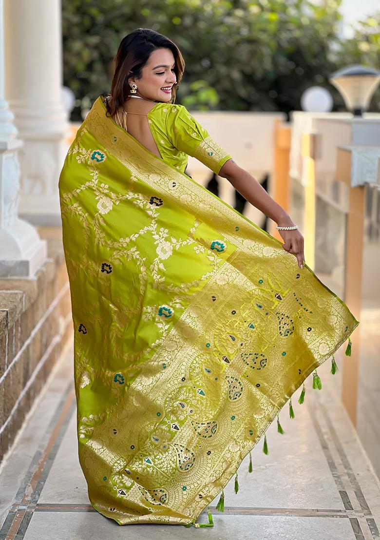 Parrot Green Wevon Meenakari Designer Banarasi Silk Saree Set
