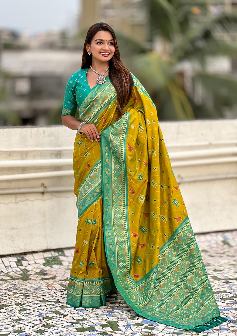 Mahendi Green Wevon Meenakari Ikkat Designer Patola Silk Saree Set
