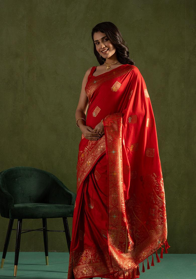 Red Wevon Jari Designer Dolla Silk Saree Set